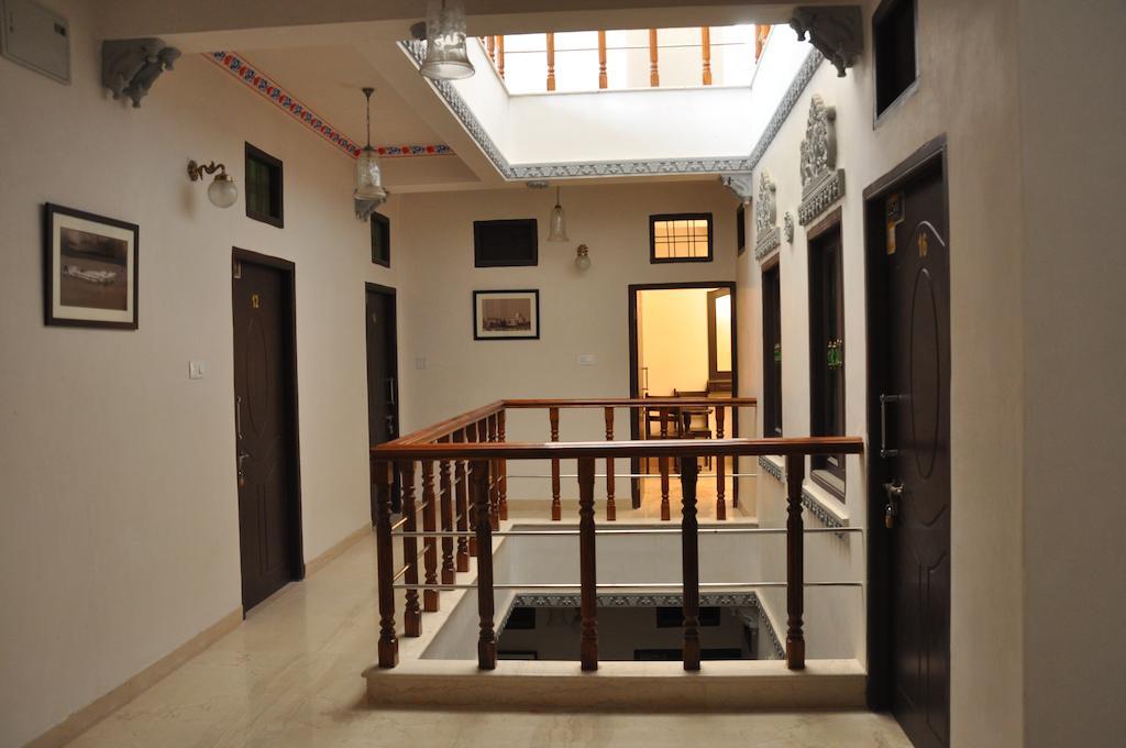 Hotel Lake Paradise 2* Udaipur